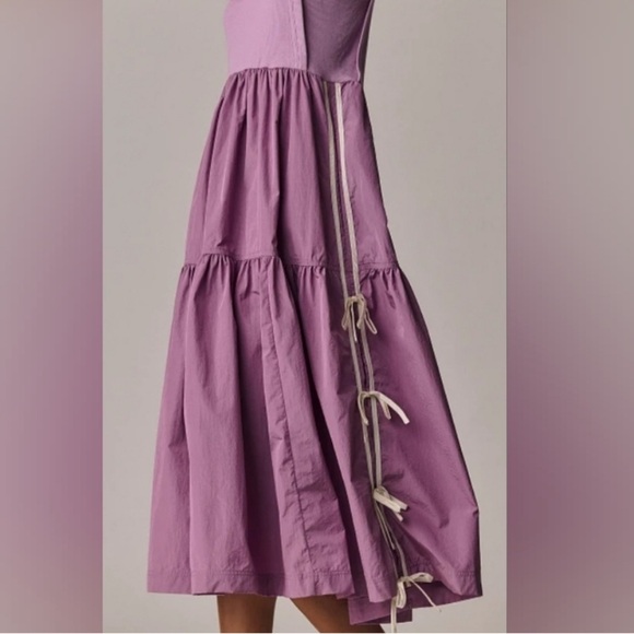 NWT - Daily Practice Bowline Sleeveless
Midi Dress - Picture 3 of 5